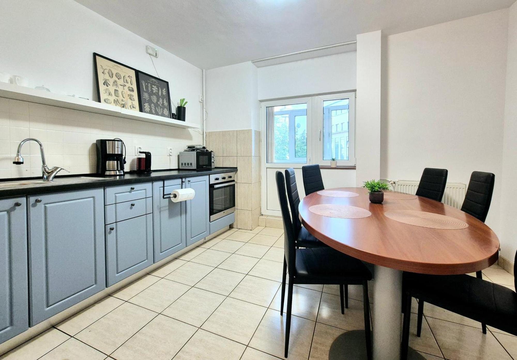 Tranquil Unirii Residence - Elegant & Spacious Living With Parking Steps From Parliament บูคาเรสต์ ภายนอก รูปภาพ